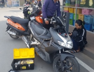 SỬA XE LƯU ĐỘNG: THÀNH PHÔ HÔ CHÍ MINH